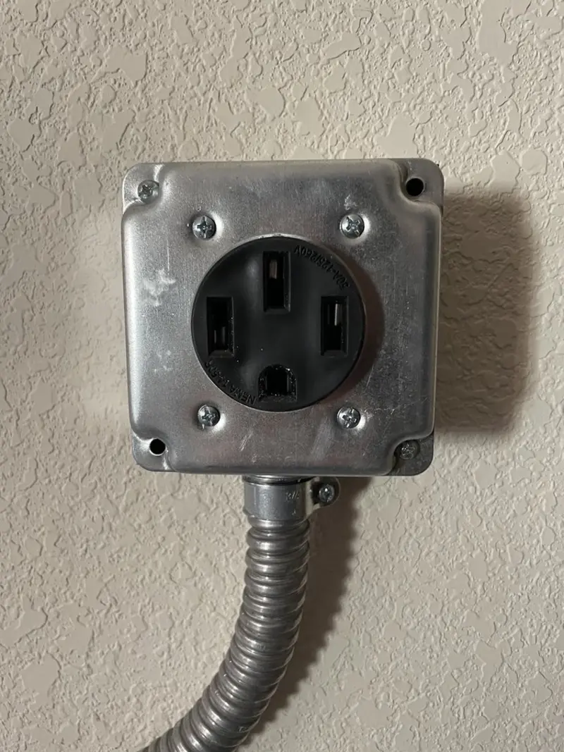 NEMA 14-50 outlet installed for Electrical Panel Upgrade in Pima